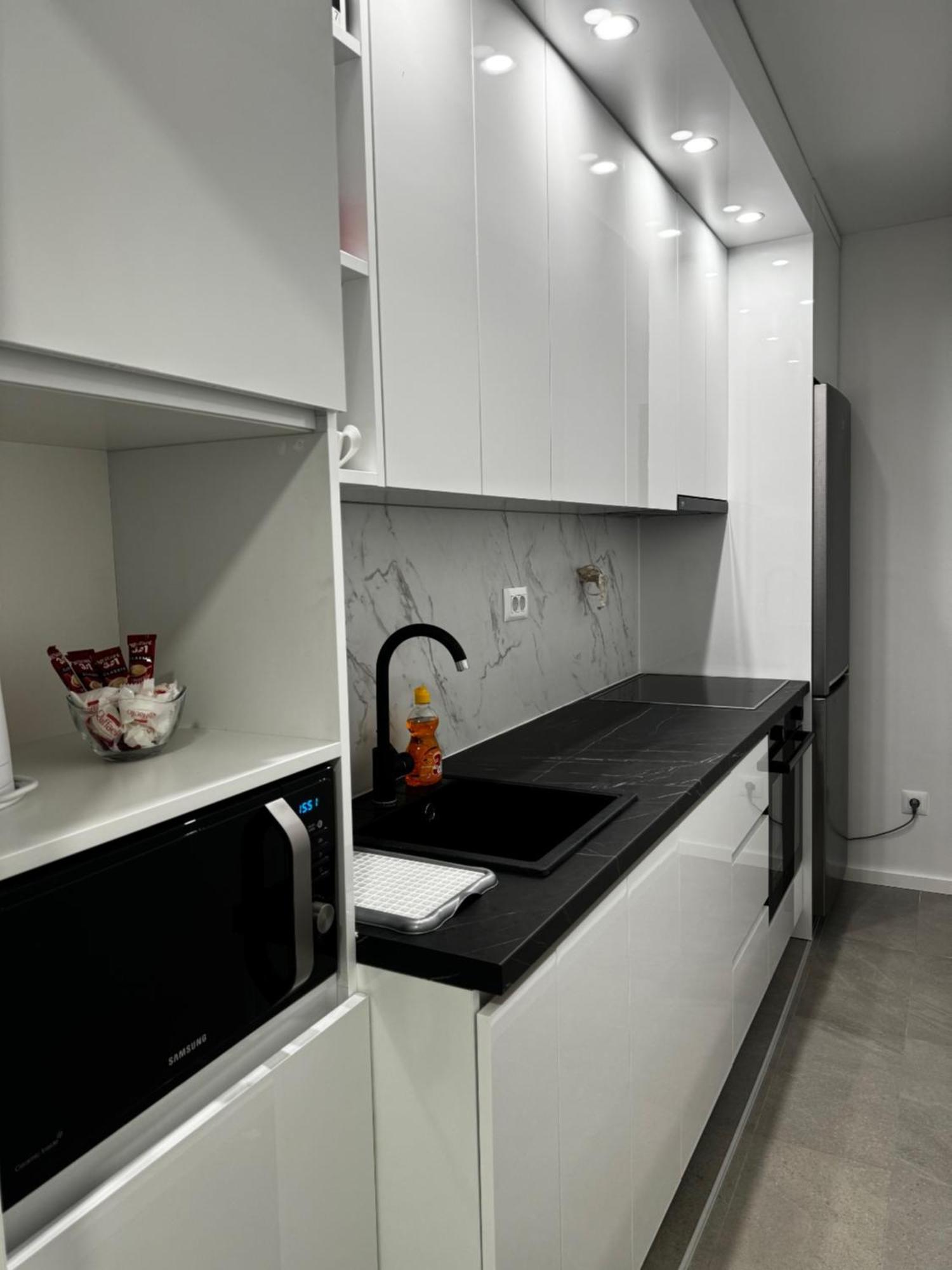 Heart Of Sarajevo Apartment Bagian luar foto